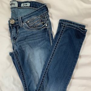 DayTrip Aries Skinny